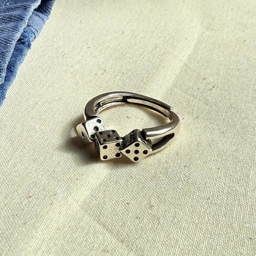 dice stack silver ring - Picture 3 of 8